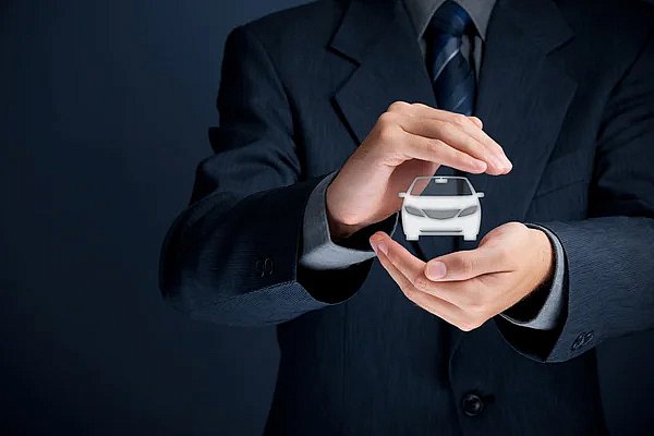 découvrez le top 10 des meilleures assurances auto en 2026 pour protéger votre véhicule au meilleur prix et avec des garanties adaptées.