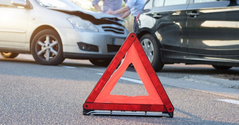 découvrez les raisons de la hausse des tarifs d'assurance auto en 2026 et comment préparer votre budget pour cette nouvelle augmentation.