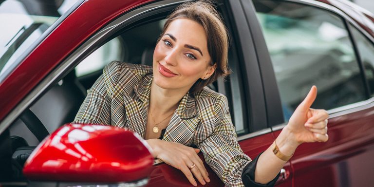 découvrez nos astuces efficaces pour réduire le coût de votre assurance auto et économiser sur vos primes sans compromettre votre couverture.